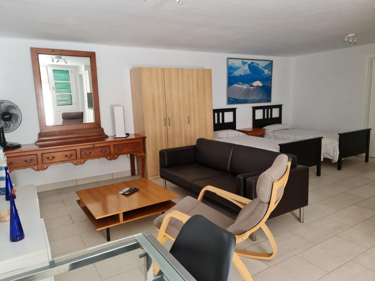 Villa Sol 9 Tías Eksteriør billede